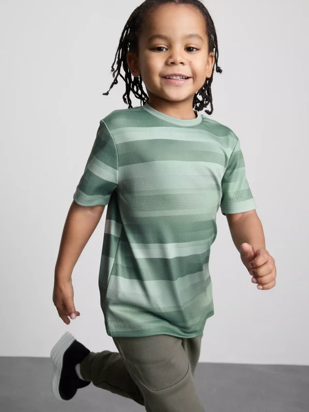 1.5-7yrs | active mesh t-shirt