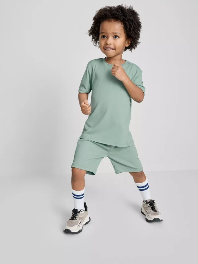 1.5-7yrs | active t-shirt and shorts set