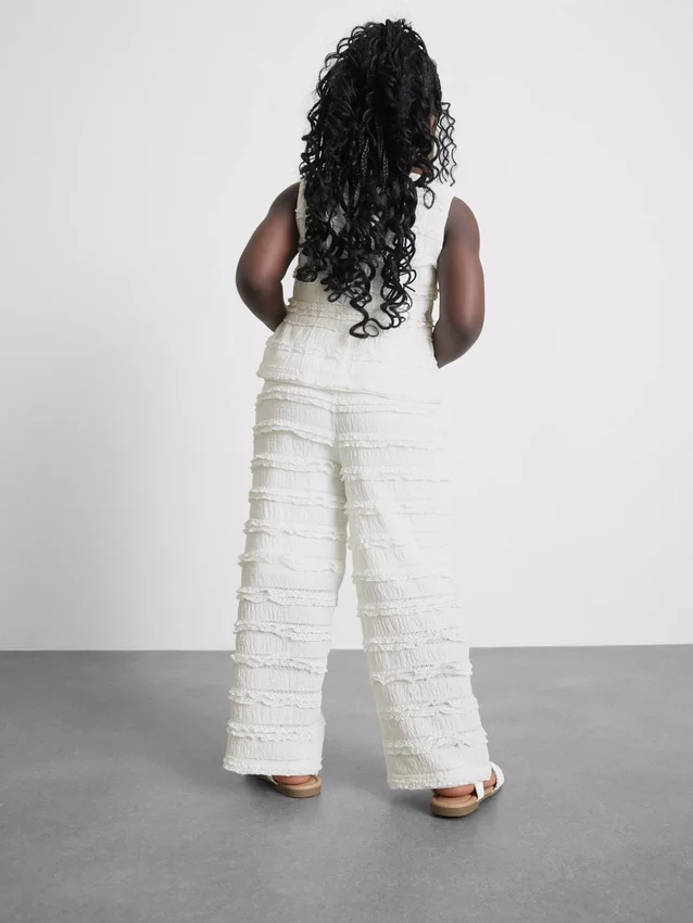 1.5-9yrs | crinkle textured ruffle pants