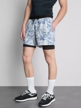 2-in-1 gym shorts