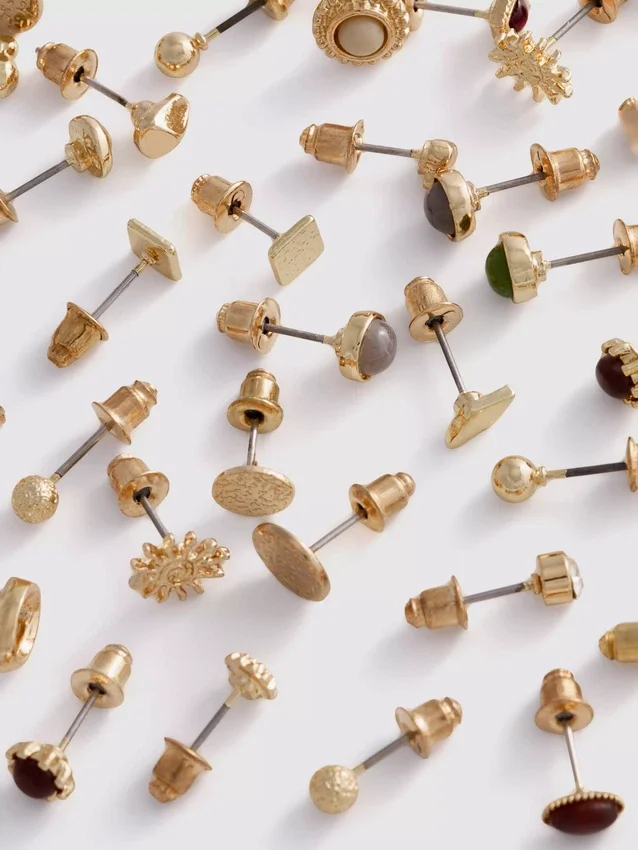 20-pack mixed stud earrings