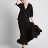 3/4 sleeve v-neck blouse