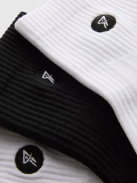 3pk microfiber quarter crew active socks