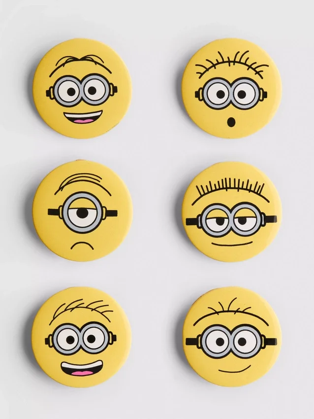 6pk minions buttons
