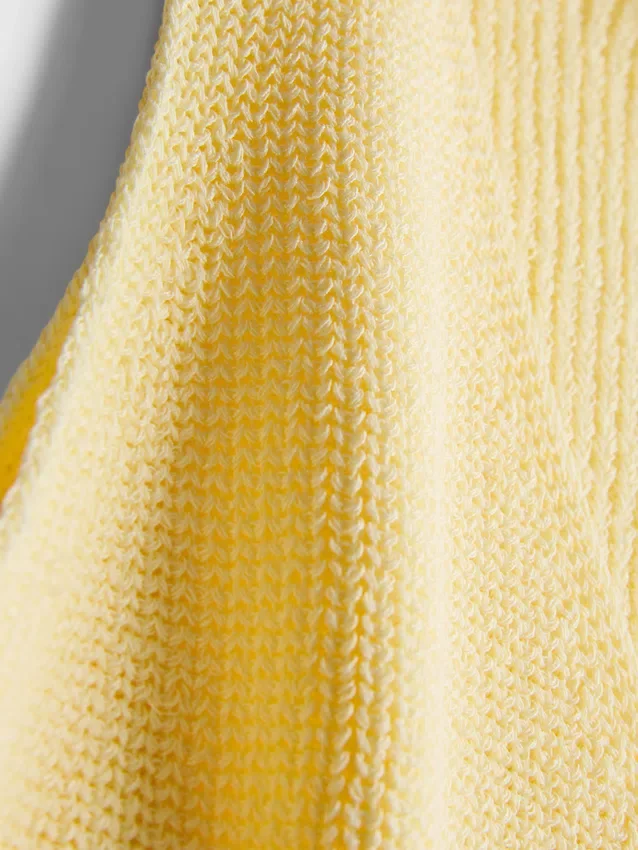 7-15yrs | v-neck knit tank