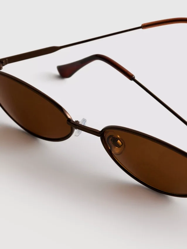 90s tinted oval sunglasses