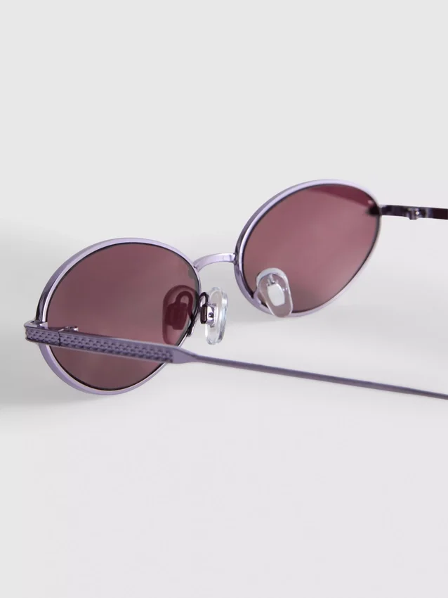 90s tinted oval sunglasses