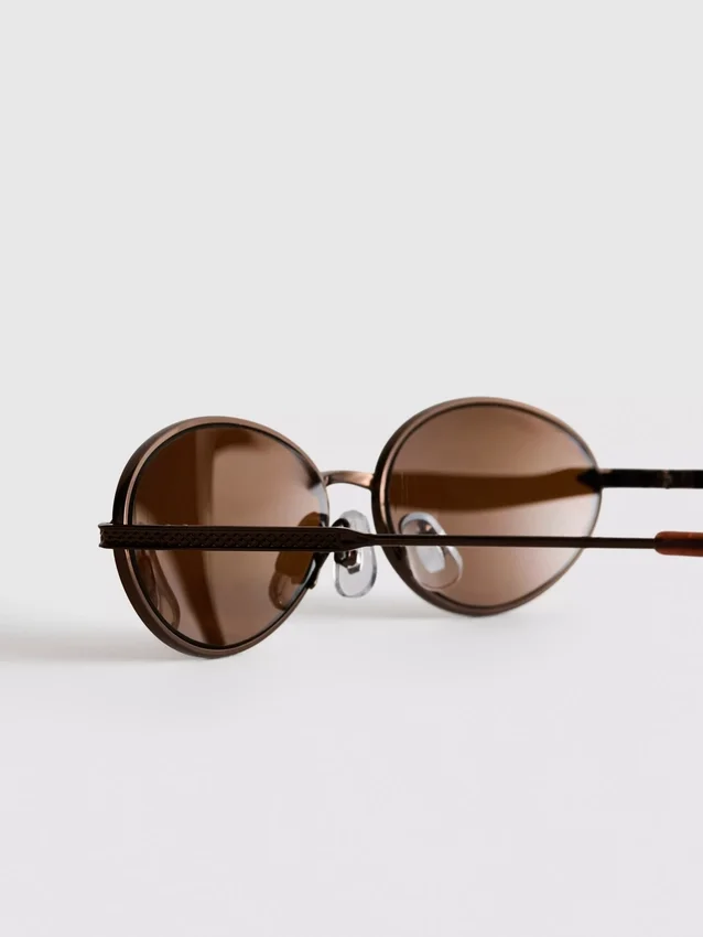90s tinted oval sunglasses