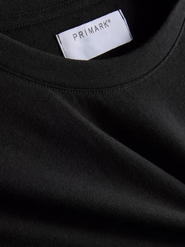 A regular-fit t-shirt with short sleeves and a crew neckline