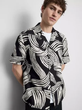 Abstract leaf short sleeve shirt