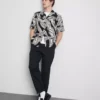 Abstract leaf short sleeve shirt