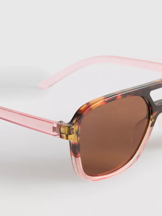 Acrylic aviator-style sunglasses