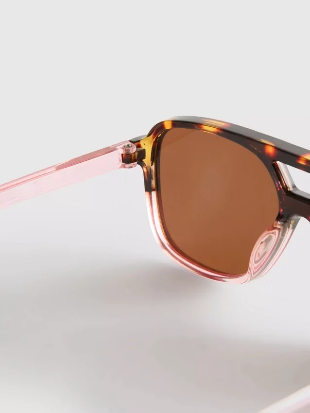Acrylic aviator-style sunglasses