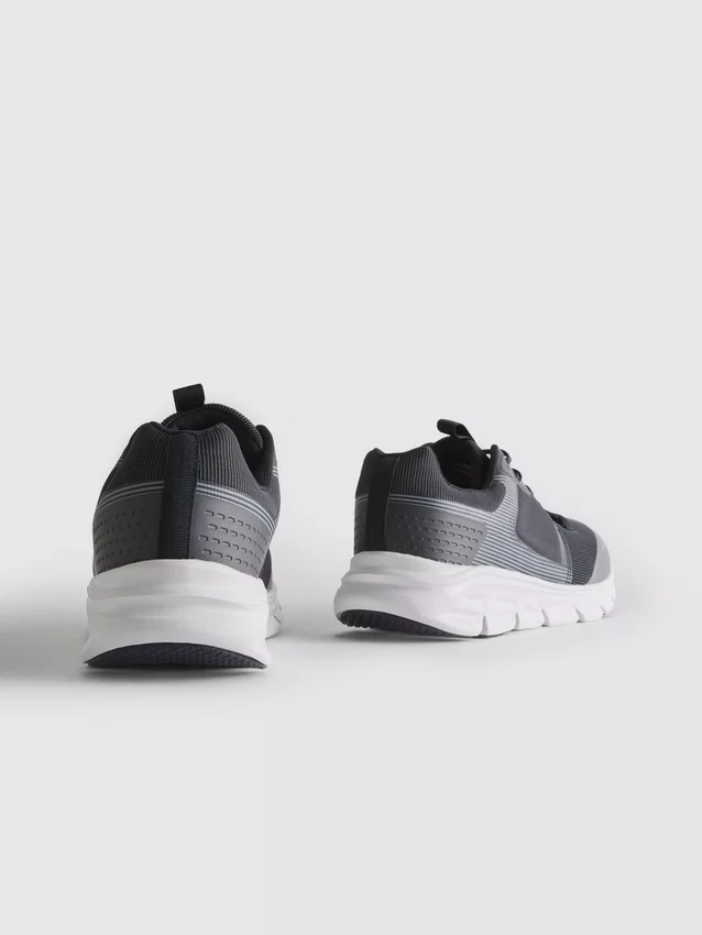 Active foamflex sneakers