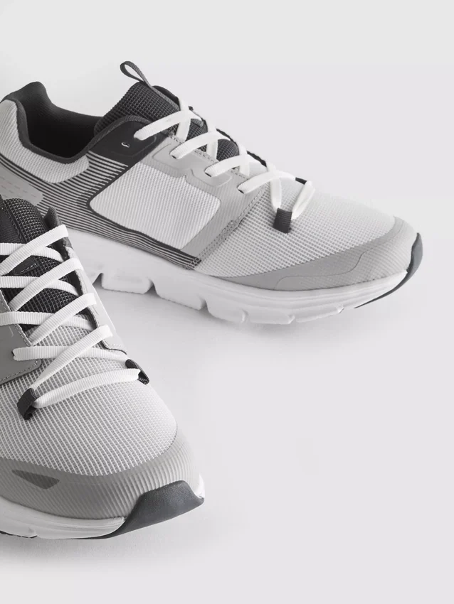 Active foamflex sneakers