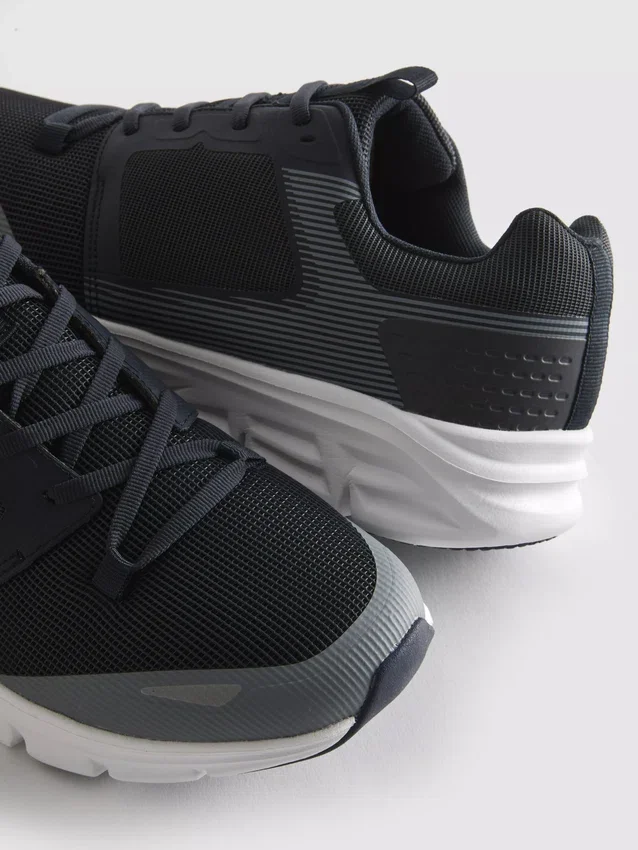 Active foamflex sneakers