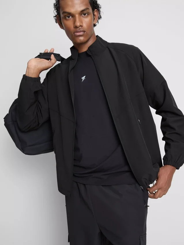 Active high-neck jacket