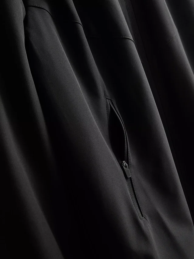 Active high-neck jacket