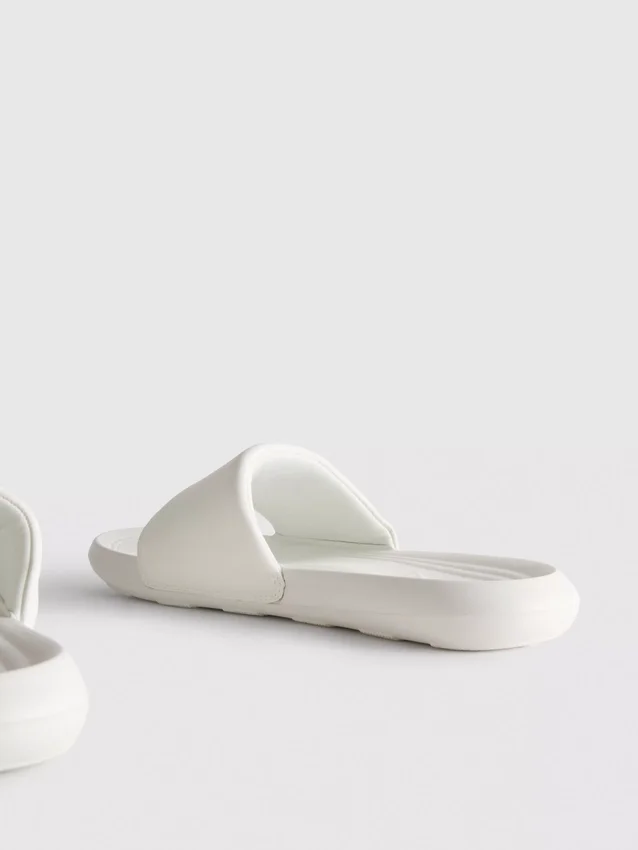 Active leisure sliders