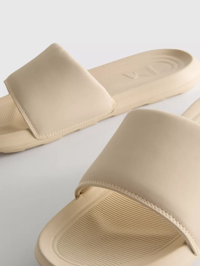 Active leisure sliders