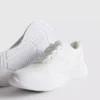 Active mesh sneakers