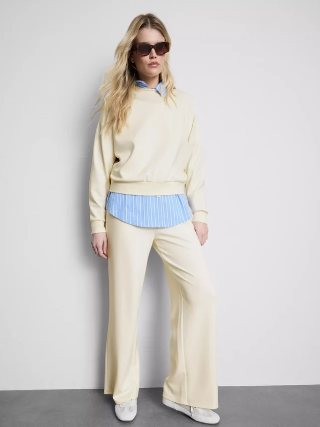 Active round neck sweatshirt