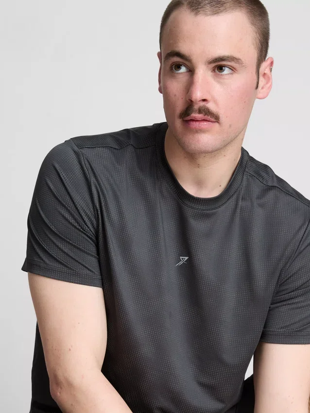 Active textured t-shirt