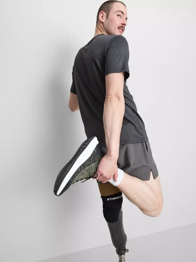 Active textured t-shirt