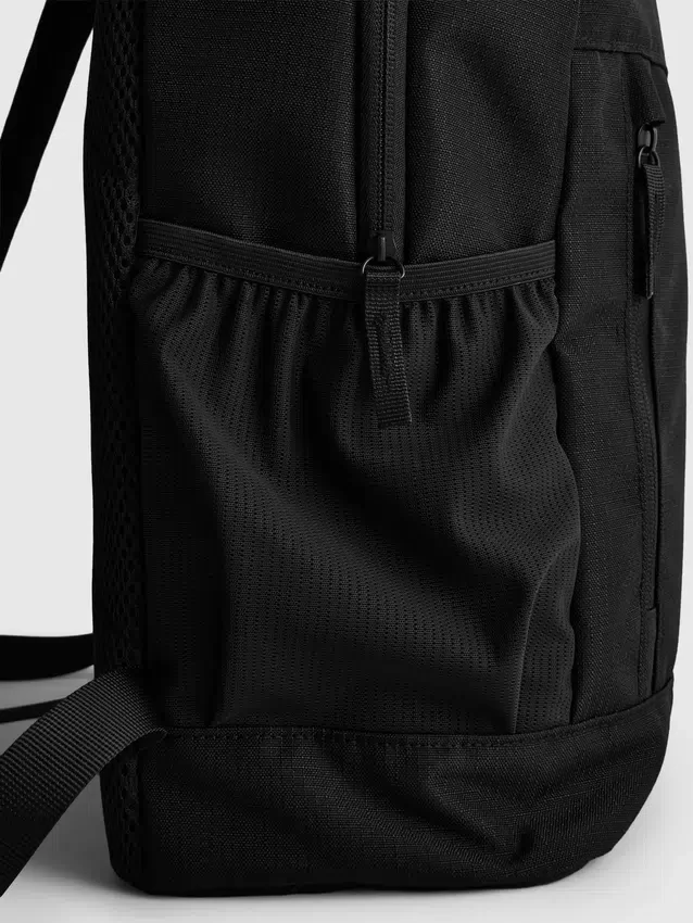 Adjustable backpack