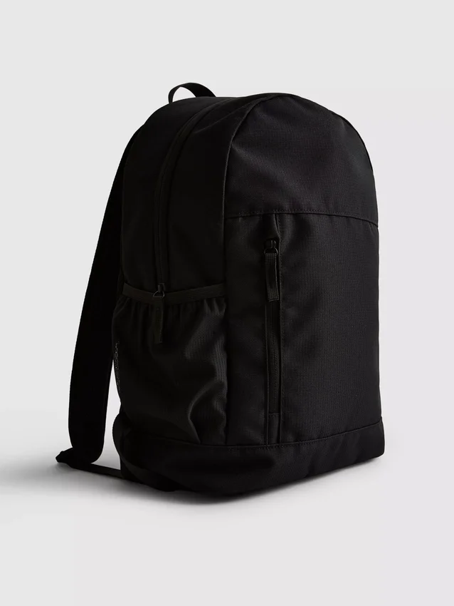 Adjustable backpack