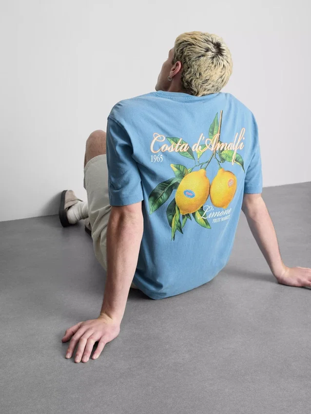 Amalfi lemon graphic t-shirt