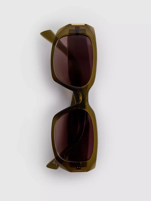 Angular rectangle sunglasses