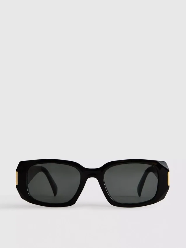 Angular rectangle sunglasses