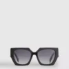 Angular square sunglasses