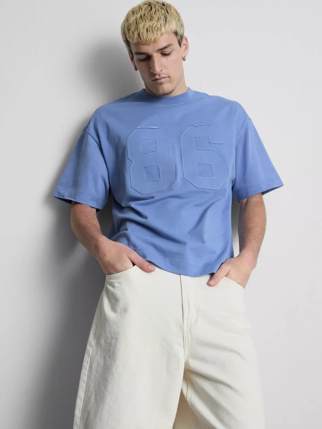Appliqua number t-shirt