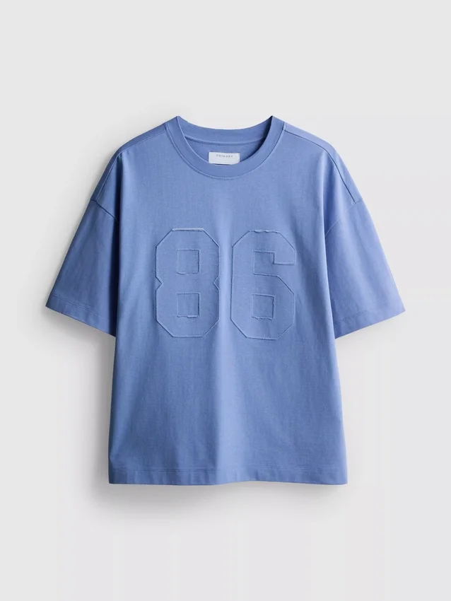 Appliqua number t-shirt