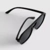 Aviator style sunglasses