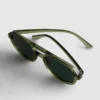 Aviator style sunglasses