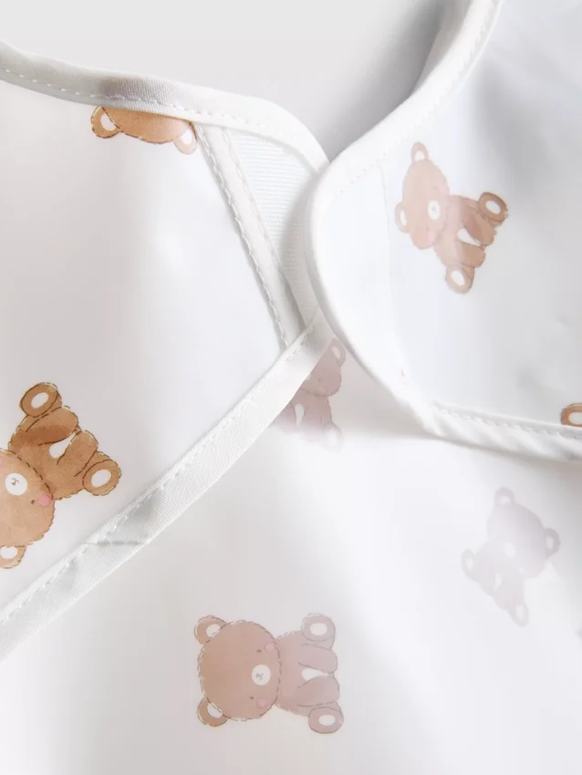 Bear graphic coverall bib