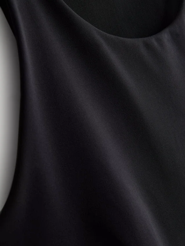 Bodysculpt racerback tank
