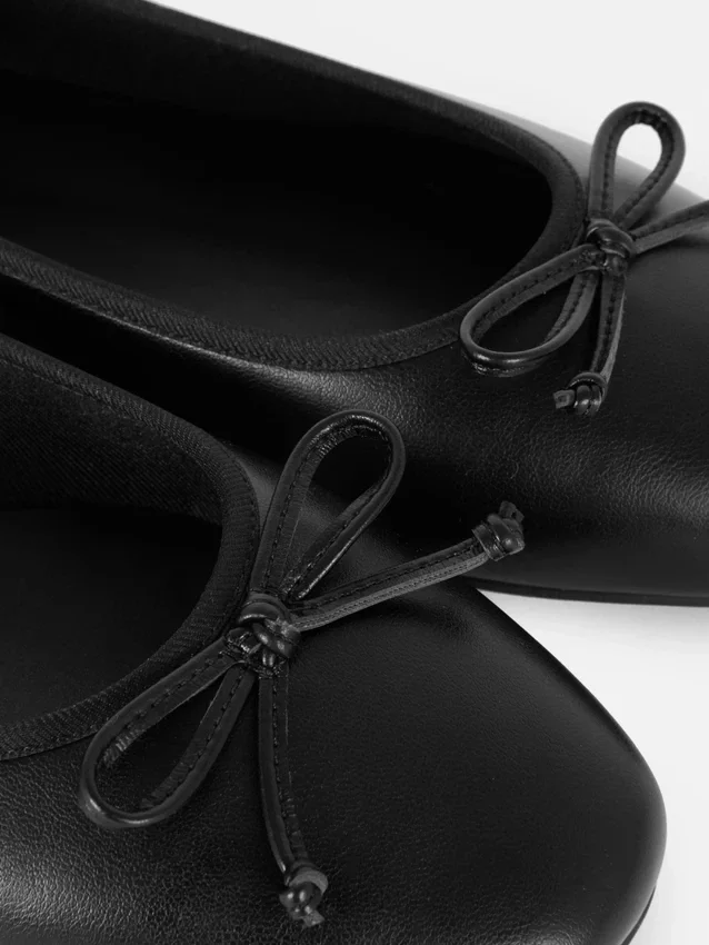 Bow ballerina flats