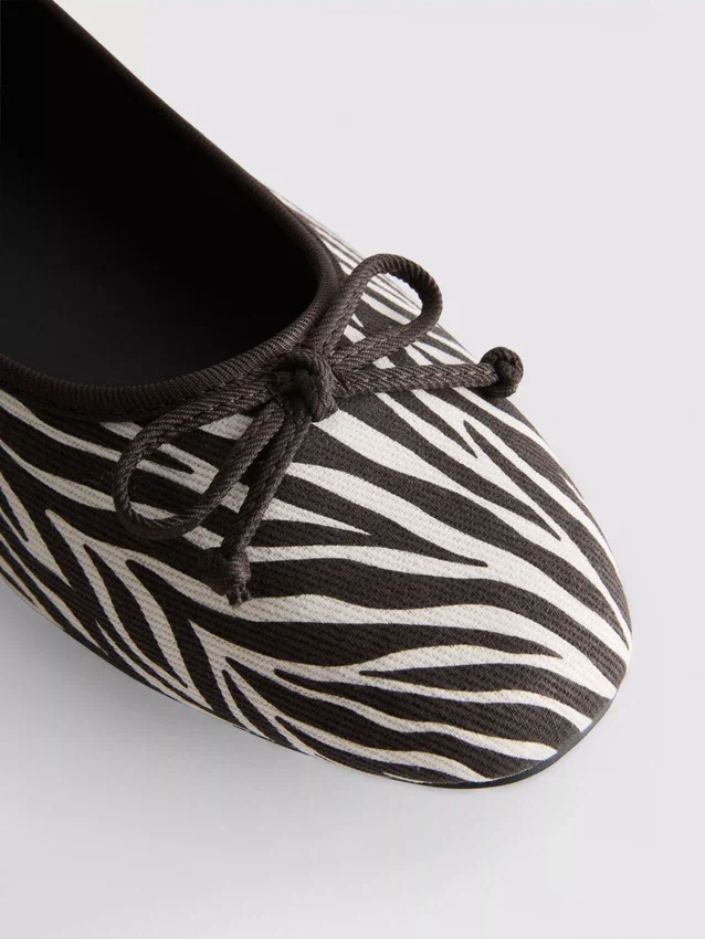 Bow ballet pumps