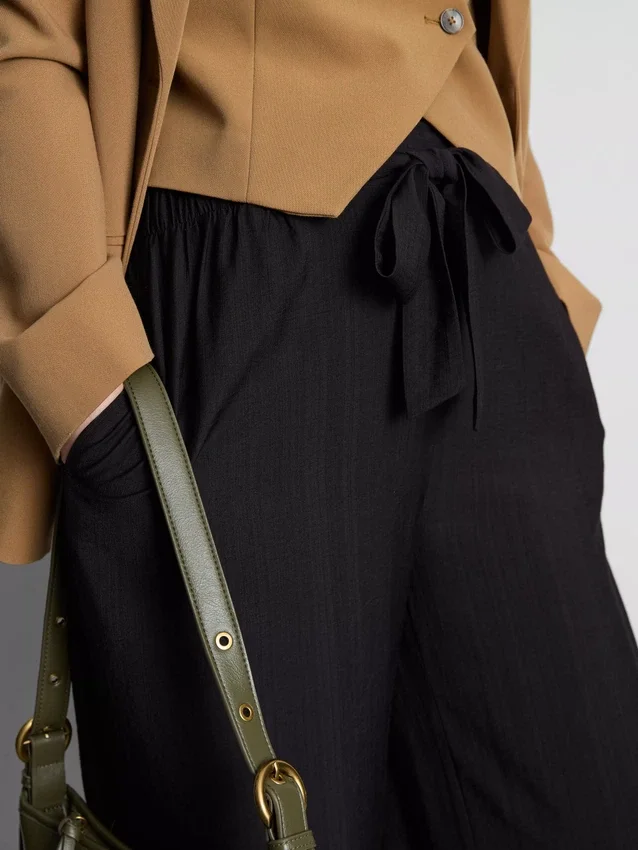 Bow detail palazzo pants