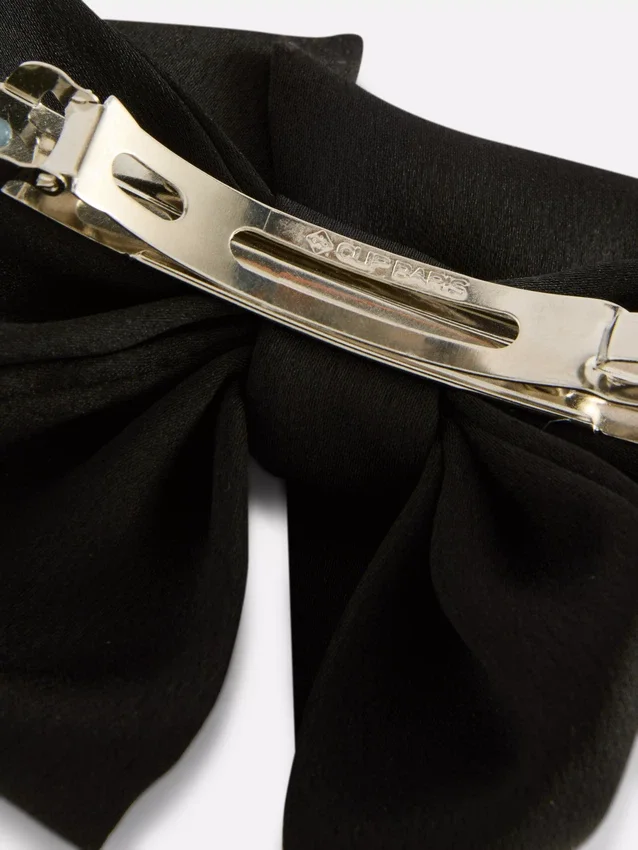 Bow hair clip