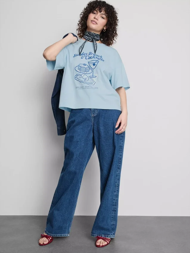 Boxy cotton graphic tee