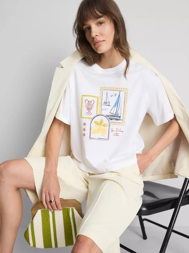 Boxy cotton graphic tee