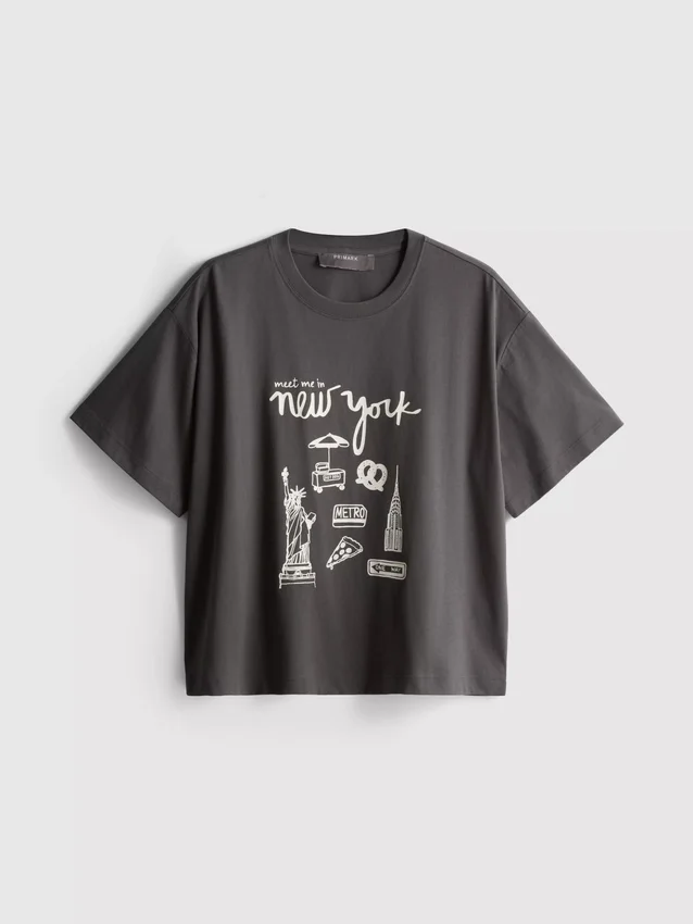 Boxy cotton graphic tee
