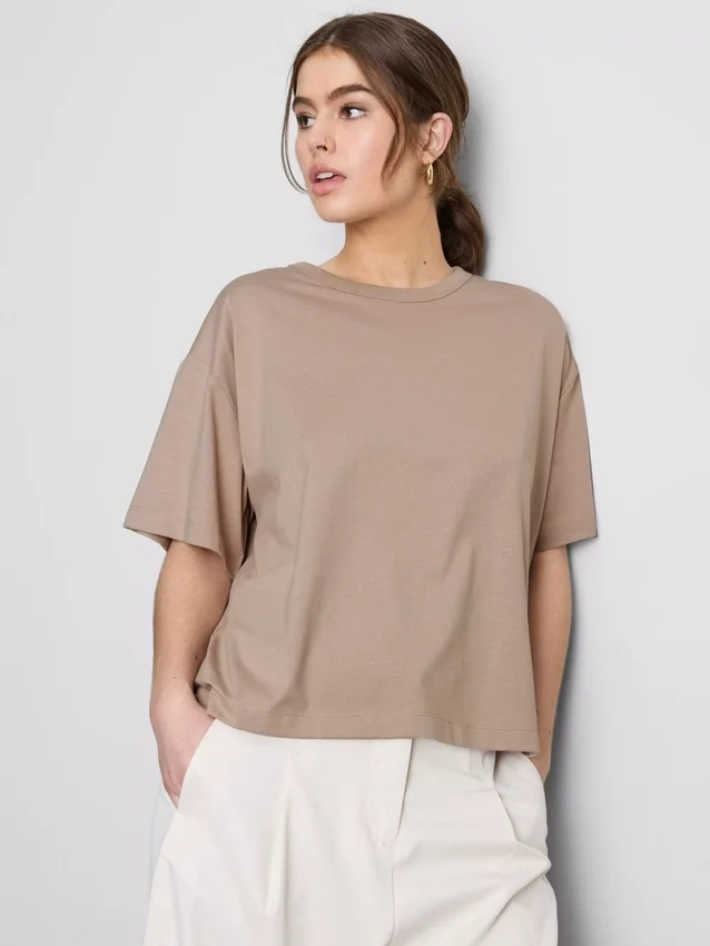 Boxy crew neck cotton tee