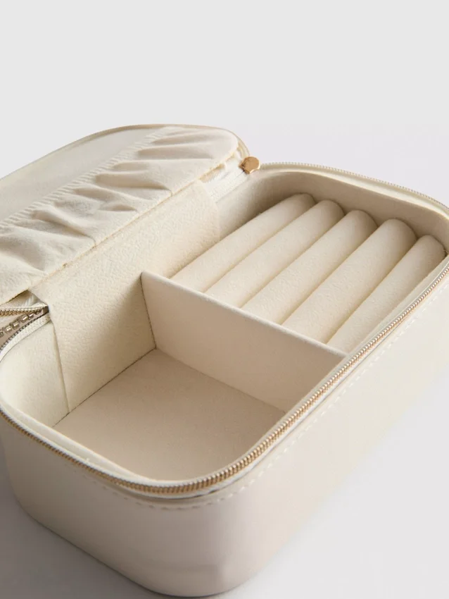 Bride embellished jewelry box