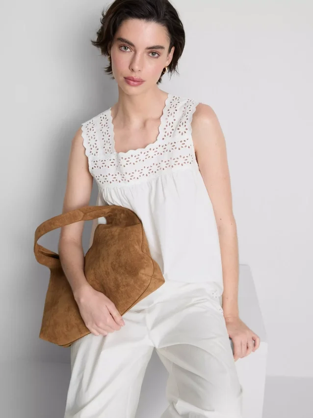 Broderie insert tank top